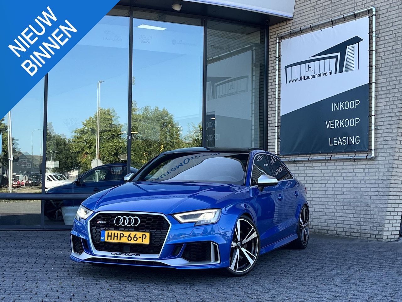 Audi RS3 - 2.5 TFSI Quattro*PANO*ACC*KW*RS-ZETELS*B&O*CARBON* - AutoWereld.nl