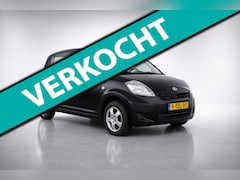 Daihatsu Sirion 2 - 1.0-12V Trend|airco|nieuwe apk