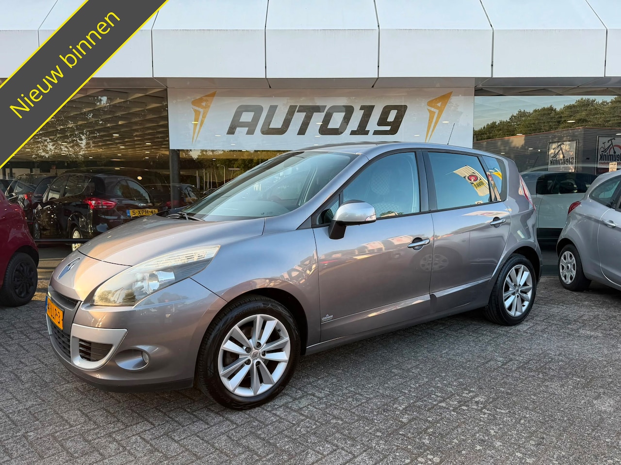 Renault Scénic - 1.4 TCE Celsium 1.4 TCE Celsium - AutoWereld.nl