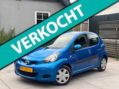 Toyota Aygo - 1.0-12V Comfort | Automaat | Airco | El. Ramen | NAP | Volledig onderhouden