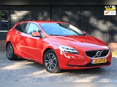 Volvo V40 - 2.0 T2 Nordic+Led/Navigatie/Parkeersensor/Stoelverwarming/Trekhaak