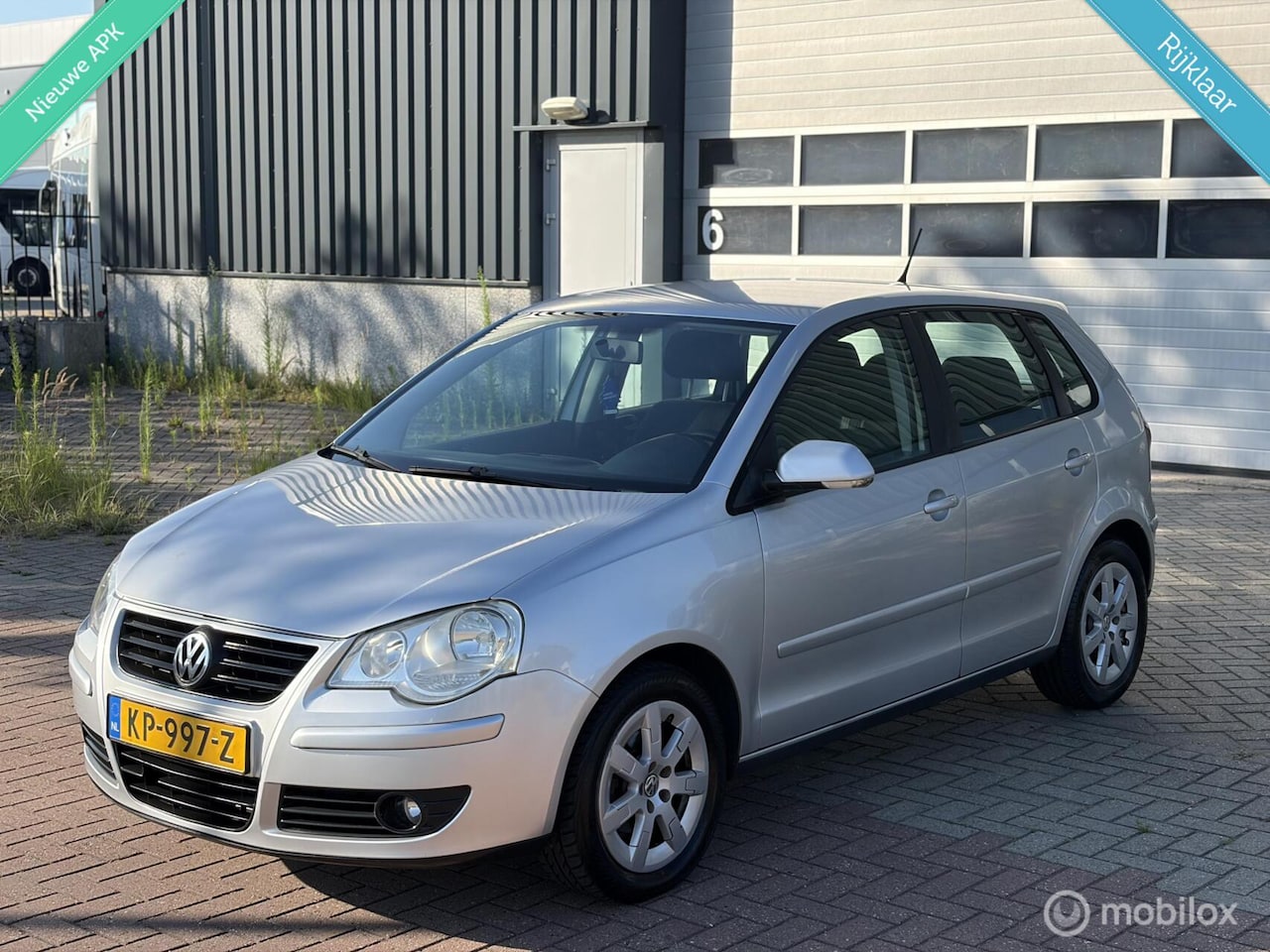 Volkswagen Polo - 1.4-16V NW APK|TREKHAAK|AIRCO|NETTE AUTO|ELEK PAKKET - AutoWereld.nl