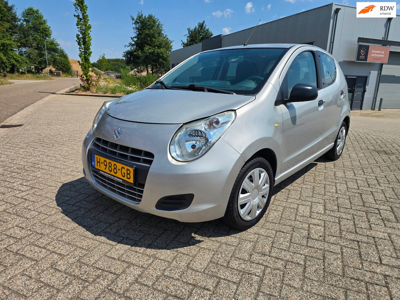 Suzuki Alto - 1.0 Base Airco,camera - AutoWereld.nl
