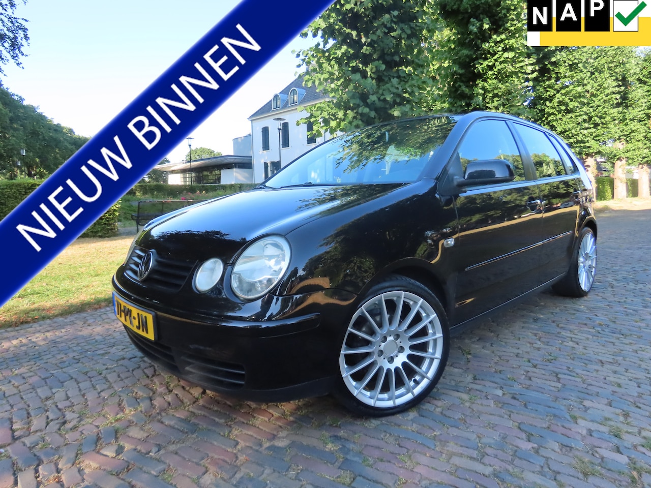 Volkswagen Polo - 1.4-16V Athene Airco Cruisecontrol Carplay 5 Drs 17 Inch LM Velgen Trekhaak - AutoWereld.nl