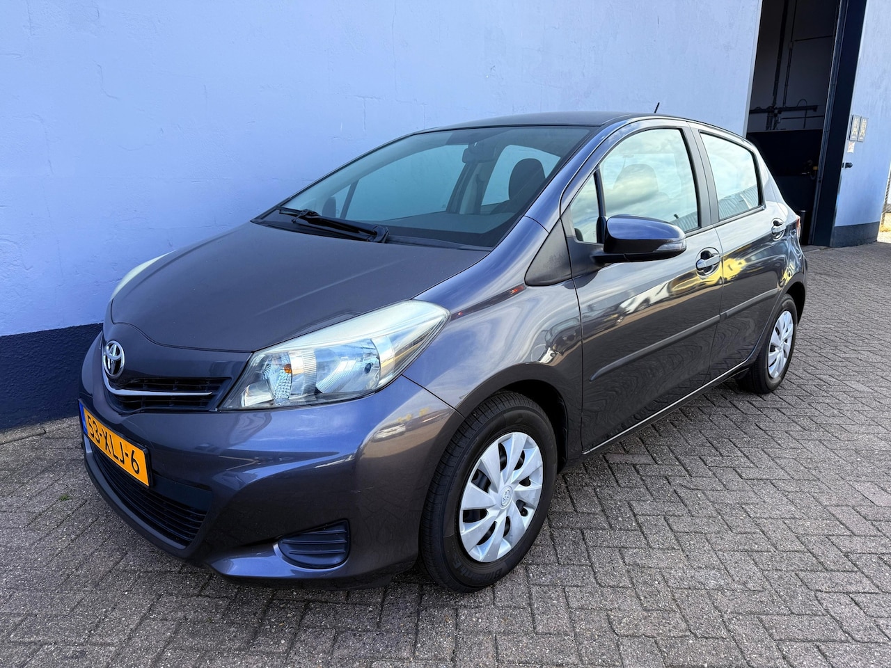 Toyota Yaris - 1.0 VVT-i Aspiration - Achteruit Camera - AutoWereld.nl