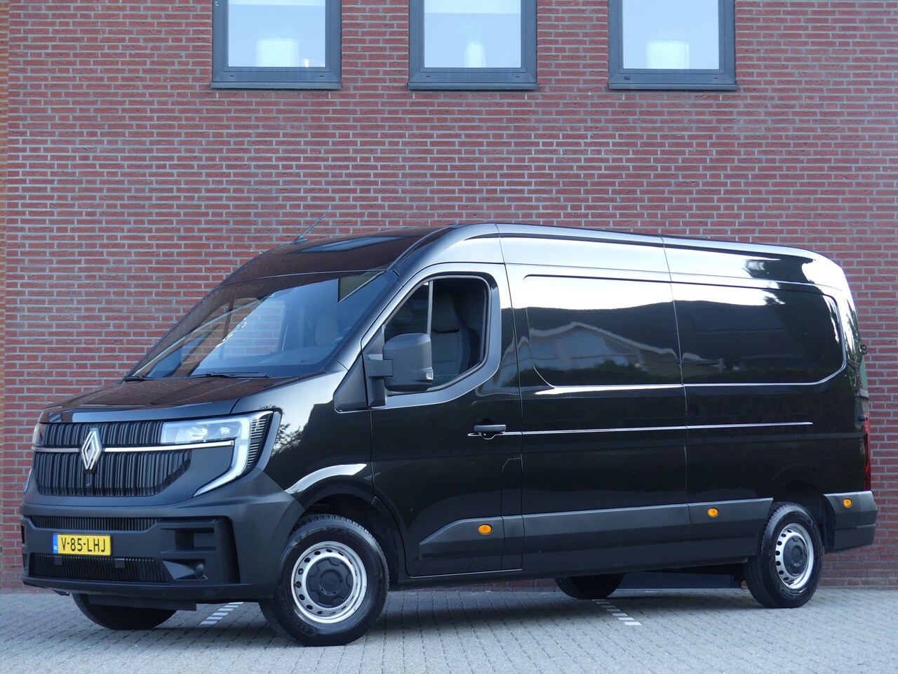 Renault Master - T35 2.0 dCi 170 PK L3H2 Camera/PDC/LED - AutoWereld.nl