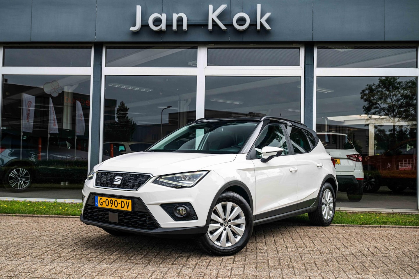 SEAT Arona - 1.0 TSi 115pk Style Business Intense | Full LED | Adapt. Cruise control | Full Link - AutoWereld.nl