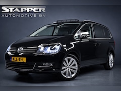Volkswagen Sharan - 1.4 TSI 150pk Automaat Exclusive Series 7-Pers. 1e Eig. Pano/Carplay/Trekhaak/Camera/Stand