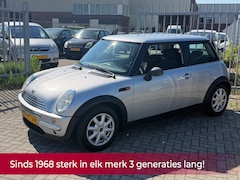 MINI One - 1.6 Pepper NL AUTO NAP Airco ECC l Cruise l Stoelverwarming l MTF-stuur l LMV GOED ONDERHO