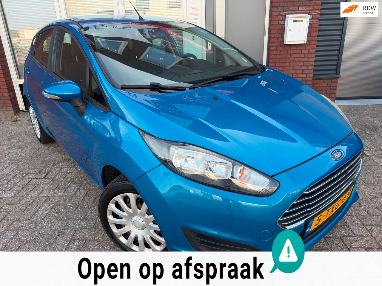 Ford Fiesta - 1.0 Style / Navi / Airco / 5DRS / NAP / MF Stuur - AutoWereld.nl