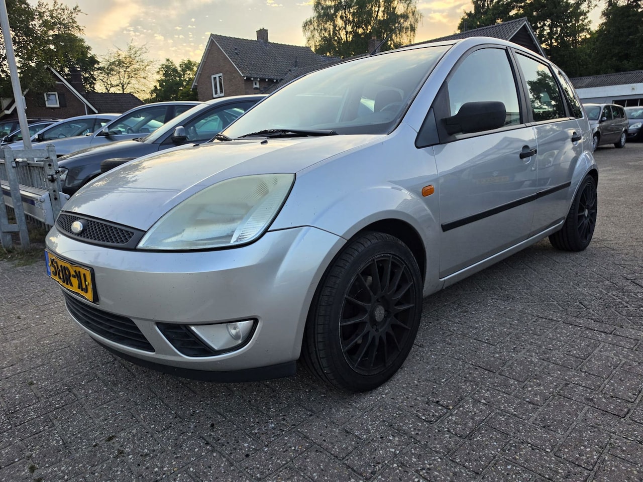 Ford Fiesta - 1.4-16V A.P.K. MEI 2027 !!! - AutoWereld.nl