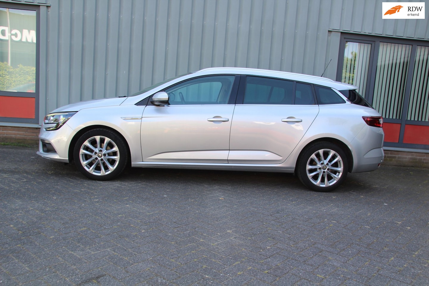 Renault Mégane Estate - 1.2 TCe Bose Automaat Dealer onderhouden AUTOMAAT - AutoWereld.nl