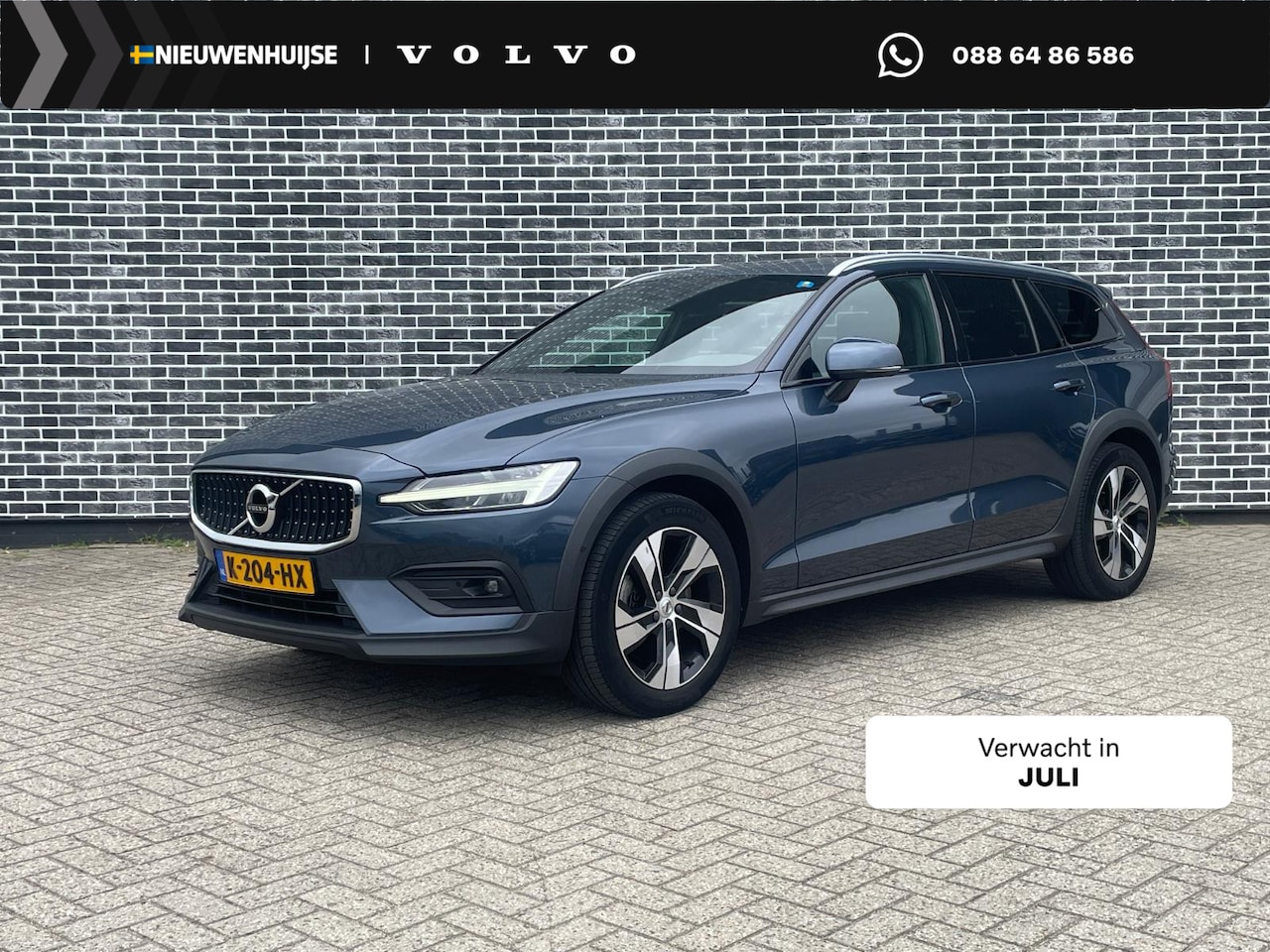 Volvo V60 Cross Country - 2.0 B5 AWD Pro | Trekhaak | Panoramadak | Lederen Bekleding | Alarm | Keyless Entry | Elek - AutoWereld.nl