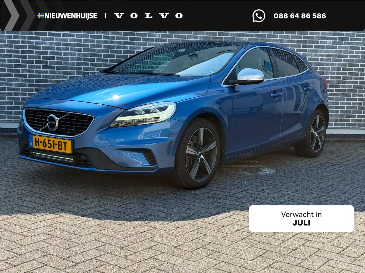Volvo V40 - 1.5 T3 Polar+ Sport | R-Design | Panoramadak | Harman Kardon Audio | Alarm | Keyless Entry - AutoWereld.nl
