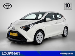 Toyota Aygo - 1.0 VVT-i x-play | 1e Eigenaar | Dealeronderhouden | Apple Carplay / Android Auto | Camera