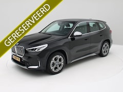 BMW iX1 - xDrive30 67 kWh Leder/ Navi/ Virtual Cockpit/ Camera /Elec.Klep