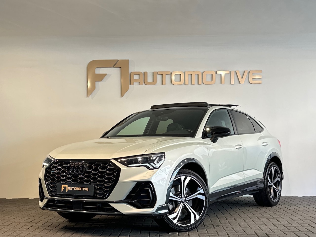 Audi Q3 Sportback - 45 TFSI quattro edition Pano|Keyless|Sfeer - AutoWereld.nl