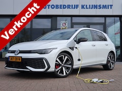 Volkswagen Golf - 1.5 Plug-In Hybrid GTE 272pk | DCC | Matrix | HUD | Black-Style