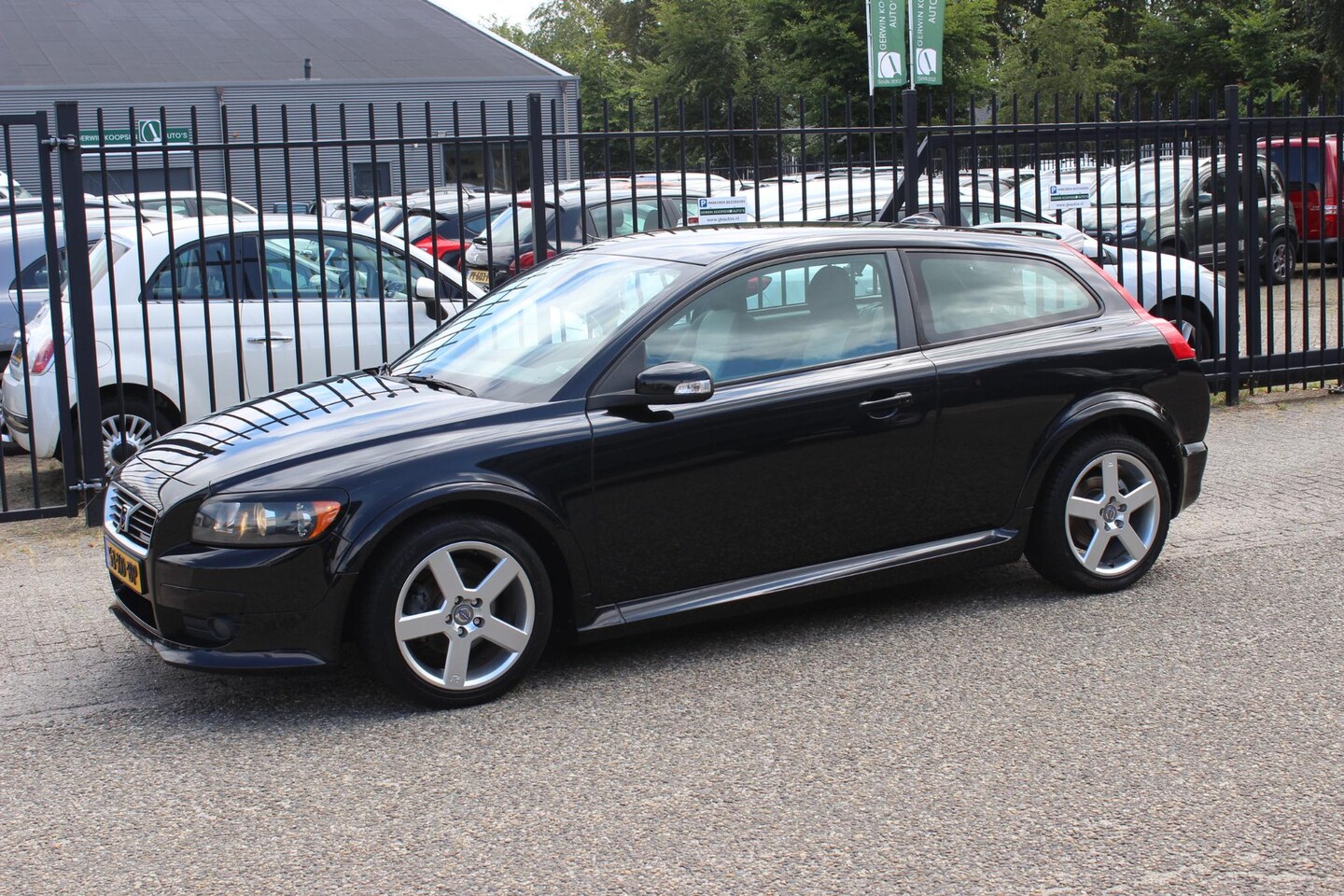 Volvo C30 - 2.0 R-Design 2.0 R-Design - AutoWereld.nl