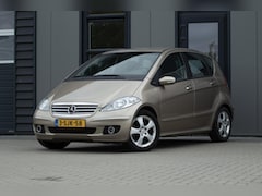 Mercedes-Benz A-klasse - 150 Avantgarde | Lage KM | Stoelverwarming | Airco |