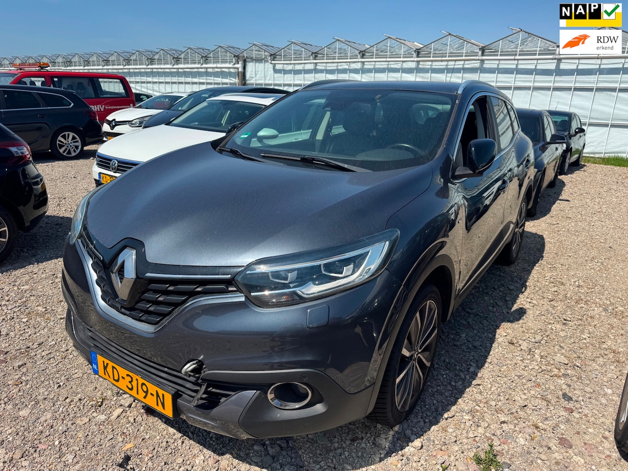 Renault Kadjar - 2016 * 1.2 TCe Bose * AUTOMAAT * MOTOR PROBLEM ! - AutoWereld.nl