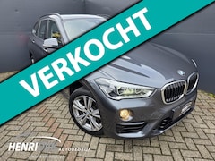 BMW X1 - SDrive18i Sport Line Automaat / Camera / Navi / Stoelverwarming / Clima / PDC