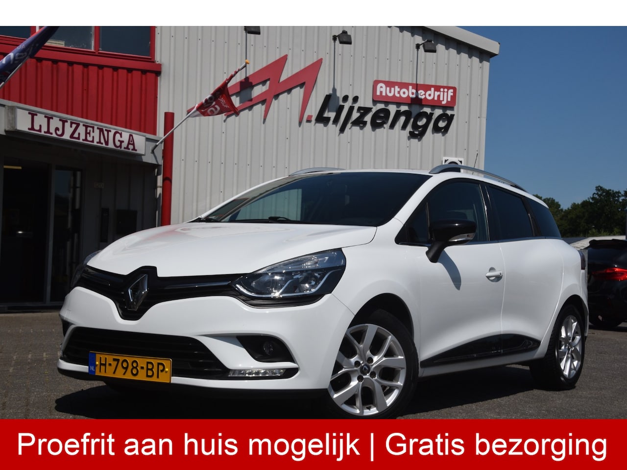 Renault Clio Estate - 0.9 TCe Limited Airco | Carplay | PDC | DAB | Trekhaak | LMV | Keyless | Priv.glas - AutoWereld.nl