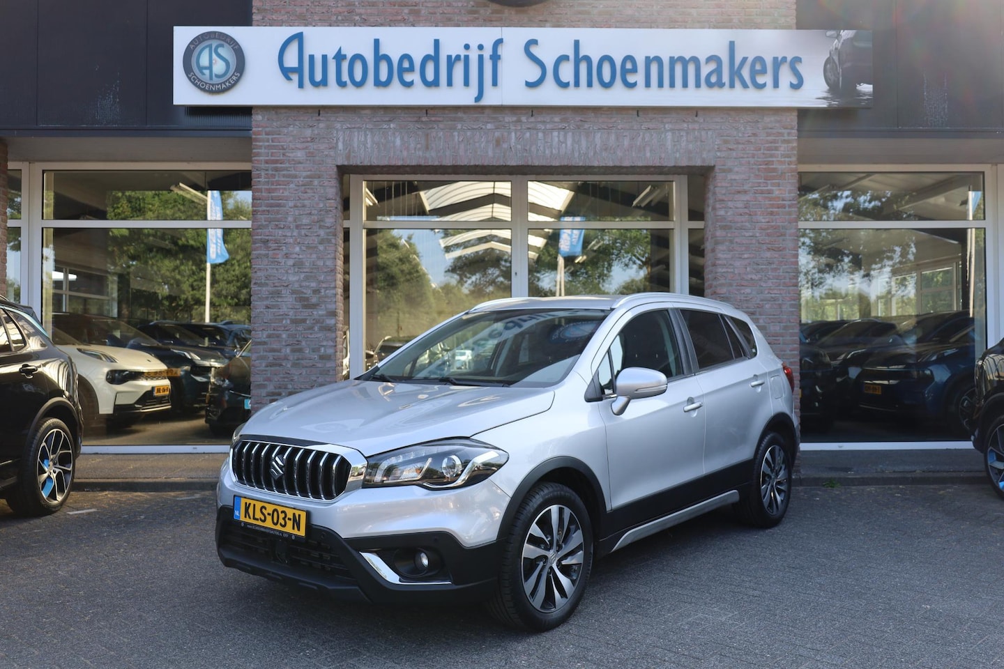 Suzuki S-Cross - 1.0 Boosterjet Exclusive TREKHAAK-AFN STOELVERW. CARPLAY CAMERA ADAPTIVE-CRUISE NAVI CRUIS - AutoWereld.nl