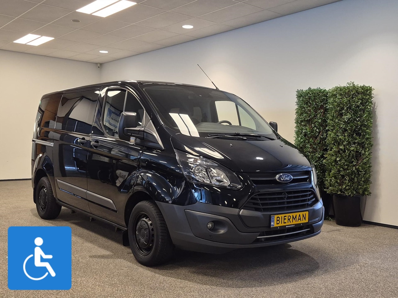 Ford Transit Custom - L1H1 Rolstoelbus - AutoWereld.nl