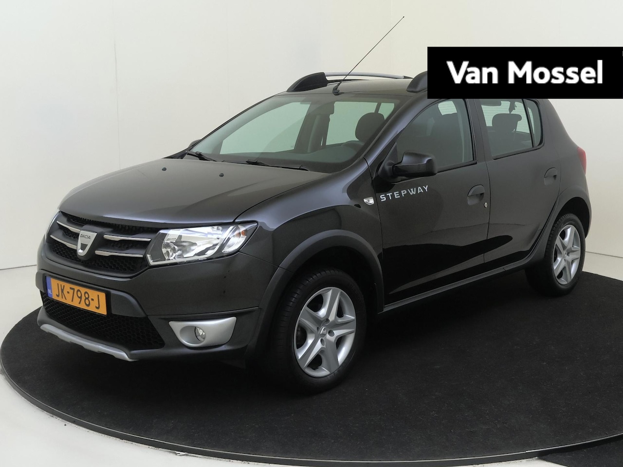 Dacia Sandero Stepway - 0.9 TCe Lauréate LM Velgen | Airco - AutoWereld.nl
