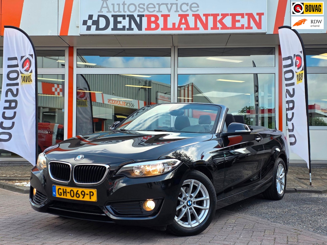 BMW 2-serie Cabrio - 218i Automaat BJ.2015 / Navigatie / Clima / Cruise / Lmv / Pdc !! - AutoWereld.nl