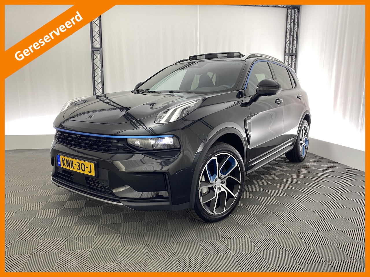 Lynk & Co 01 - 1.5 | Apple carplay | Pano dak | 360 Camera | Sportstoelen | Stoelverwarming | El. achterk - AutoWereld.nl