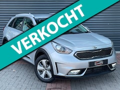 Kia Niro - 1.6 GDi Hybrid DynamicLine Export ONLY Automaat | Leder | Navi