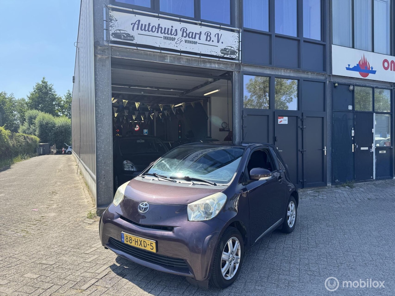 Toyota iQ - 1.0 VVTi Comfort Airco! Nieuwe APK! NAP Logisch! - AutoWereld.nl
