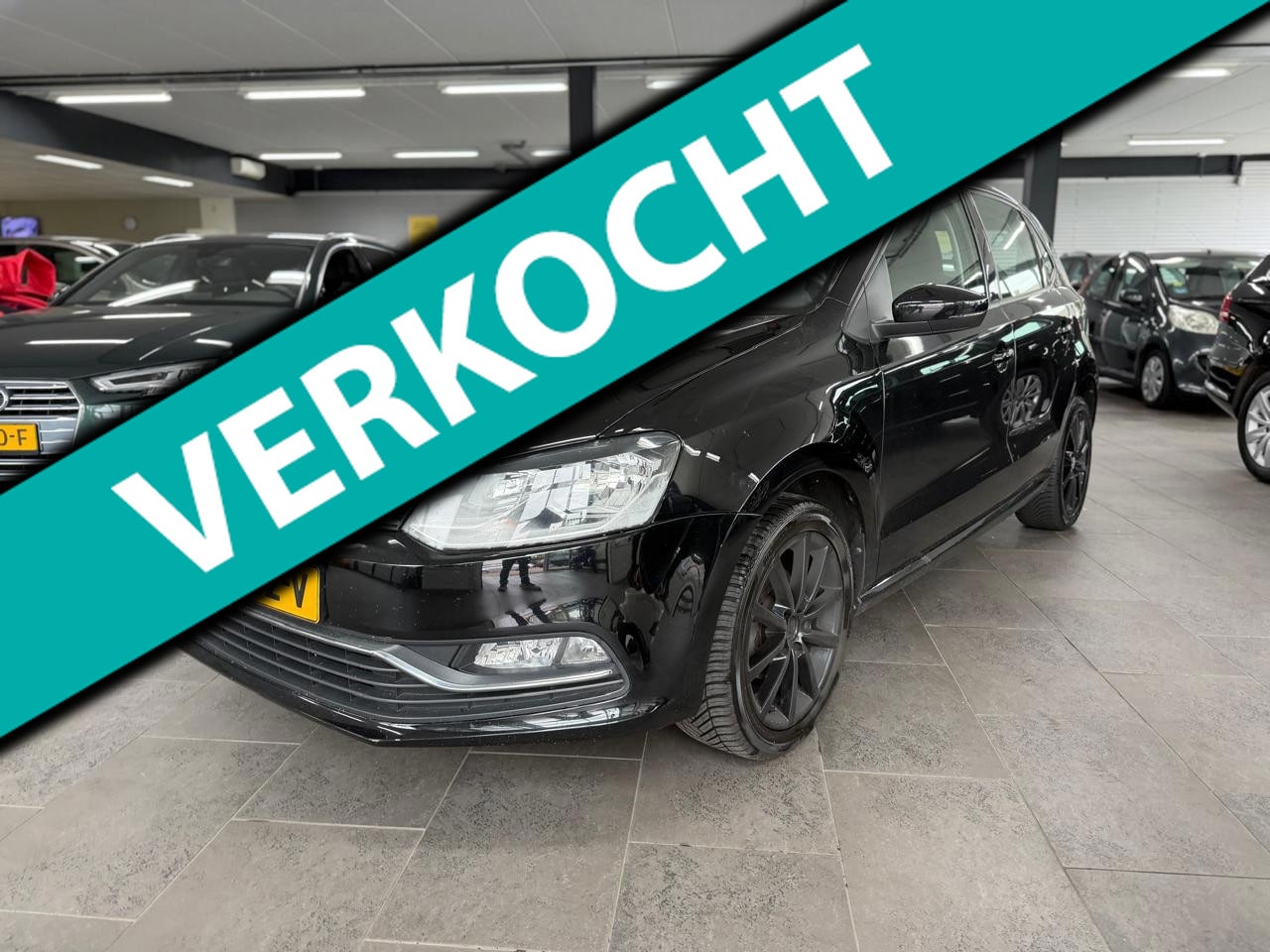 Volkswagen Polo - 1.0 Comfortline 5-drs navigatie airco cruise controle elektrische pakket lm-velgen - AutoWereld.nl
