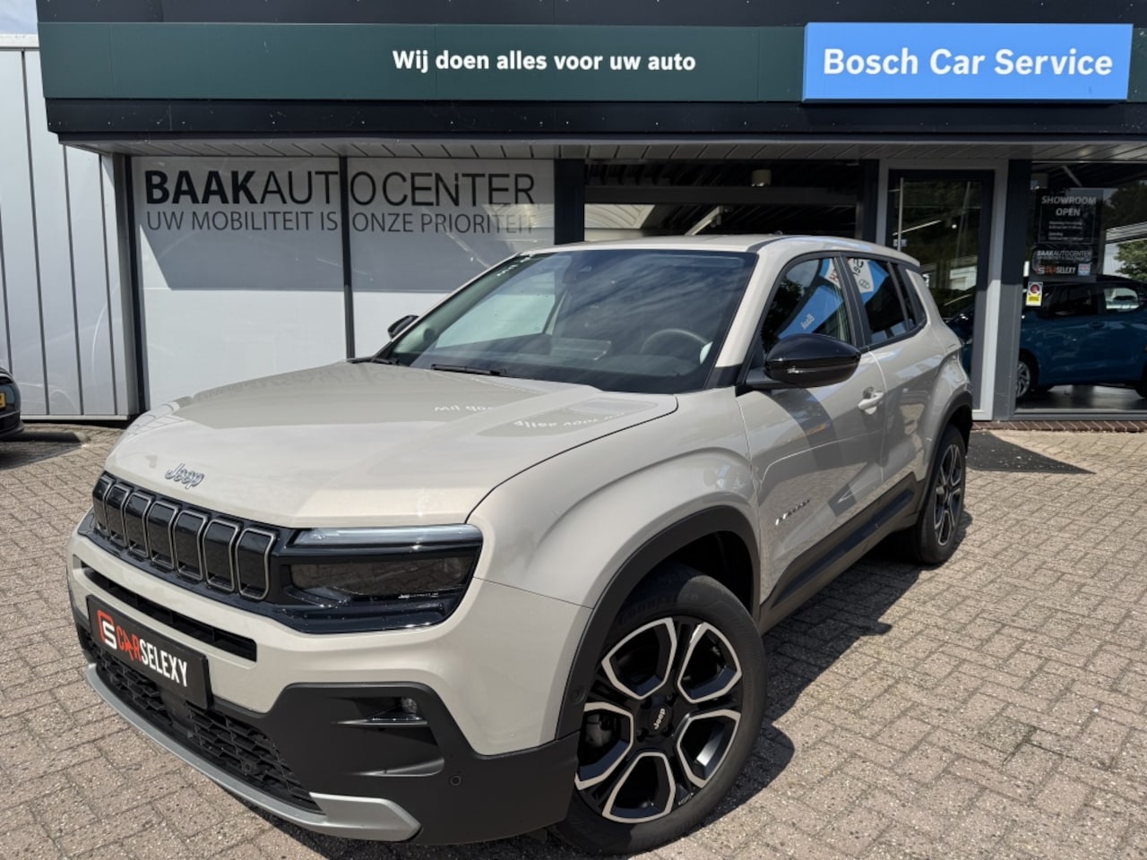 Jeep Avenger - 1.2 e-Hybrid Summit | Camera | JBL | Navigatie - AutoWereld.nl