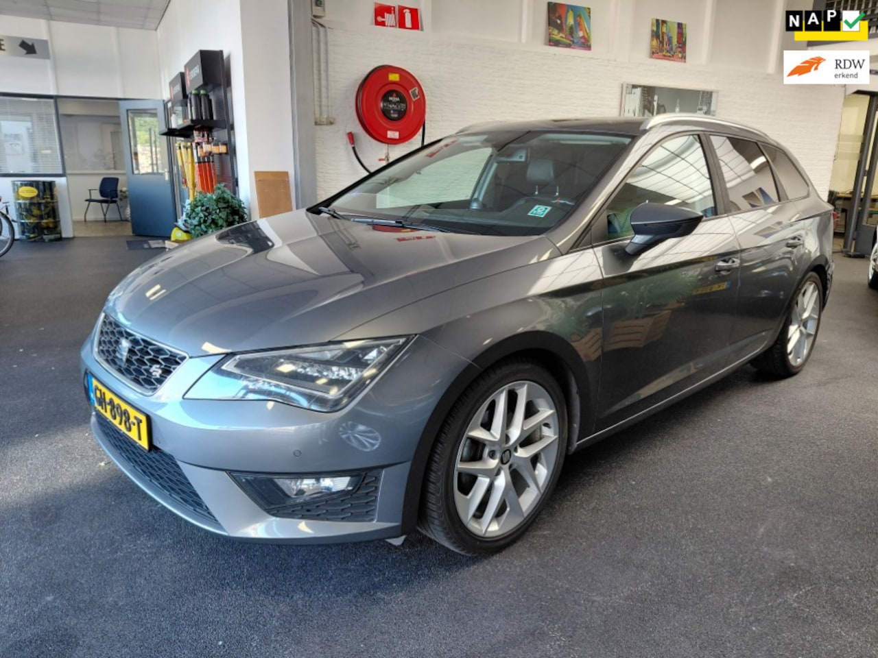SEAT Leon ST - 1.4 TSI ACT FR Dynamic 1.4 TSI ACT FR Dynamic - AutoWereld.nl