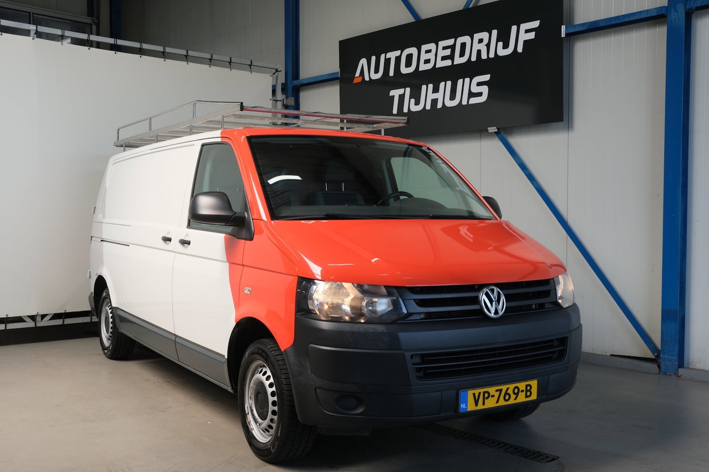 Volkswagen Transporter - 2.0 TDI L2H1 BM > Export < - AutoWereld.nl