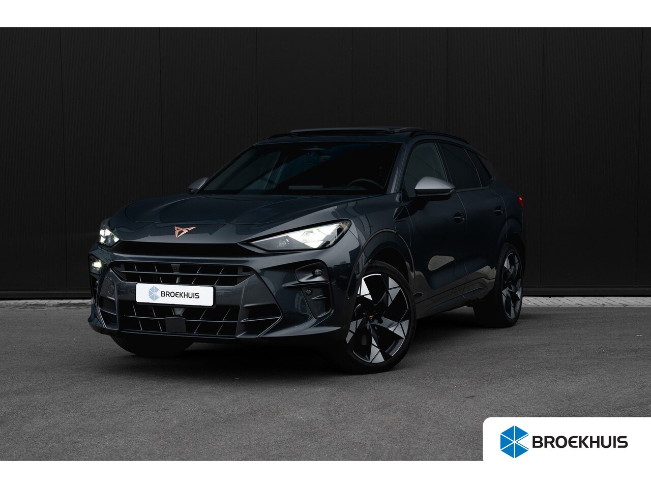 CUPRA Terramar - 1.5 TSI e-Hybrid 272pk VZ Performance Garantie t/m 2030 | Sennheiser | Panoramadak | 360 C - AutoWereld.nl