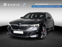 BMW 5-serie Touring - 530e xDrive | M Sportpakket Pro | Innovation Pack | Stoelventilatie | Stuurwielrand verwar