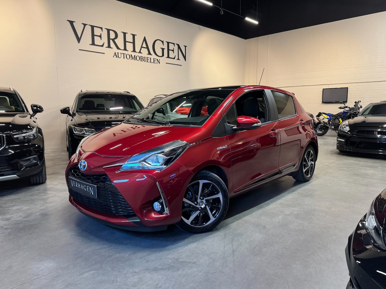 Toyota Yaris - 1.5 Hybrid Active NL auto Panodak Dealer onderhouden - AutoWereld.nl