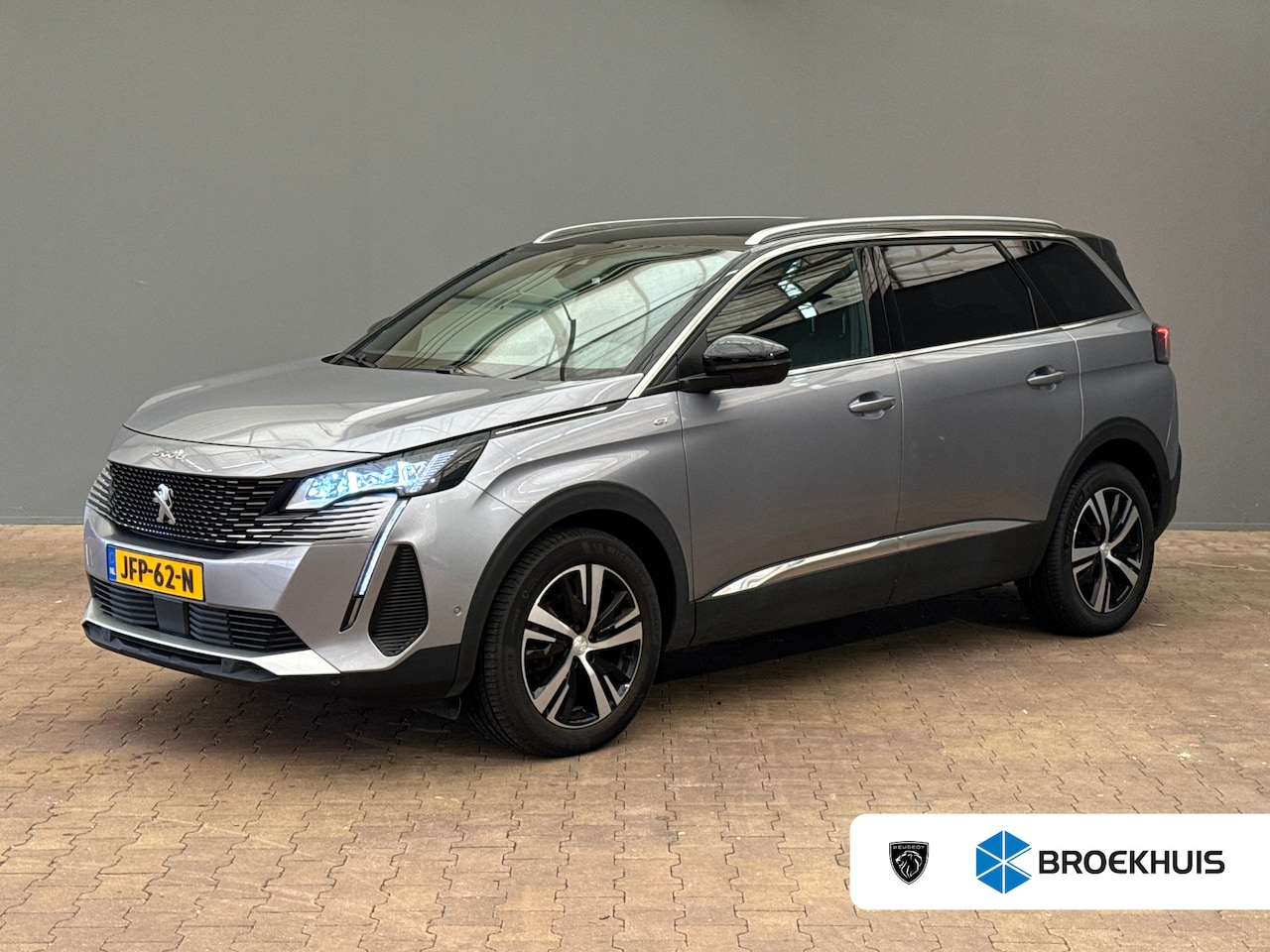 Peugeot 5008 - 1.2 PureTech GT | Achteruitrij camera | Airco (automatisch) | Cruise control adaptief met - AutoWereld.nl