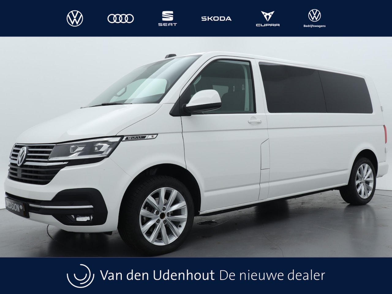 Volkswagen Transporter - L2H1 Dubbel Cabine 2.0 TDI 150pk DSG Bulli / 6-persoons / Automaat - AutoWereld.nl