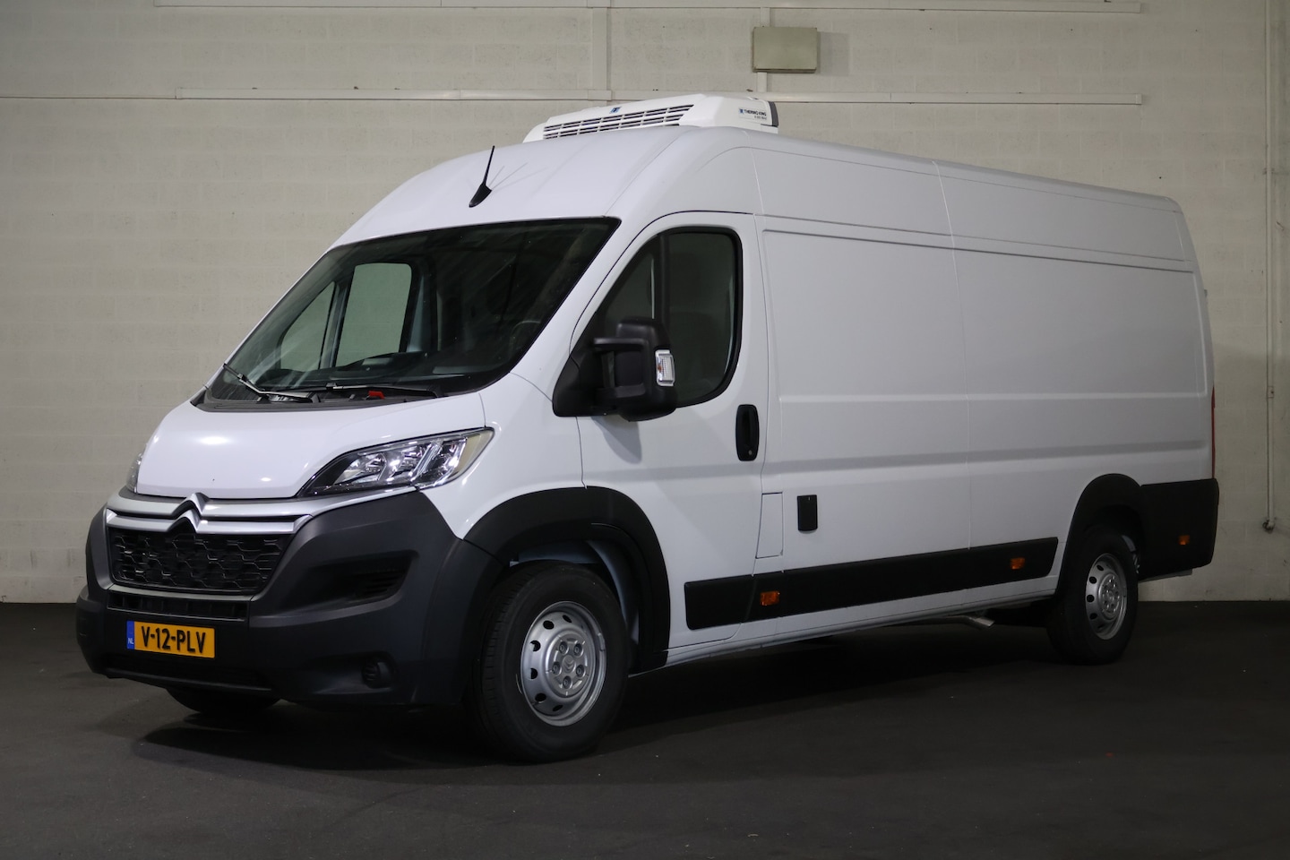 Citroën Jumper - 2.2 BlueHDi L4 H2 165pk Koelwagen Vrieswagen -20 Dag Nacht - AutoWereld.nl
