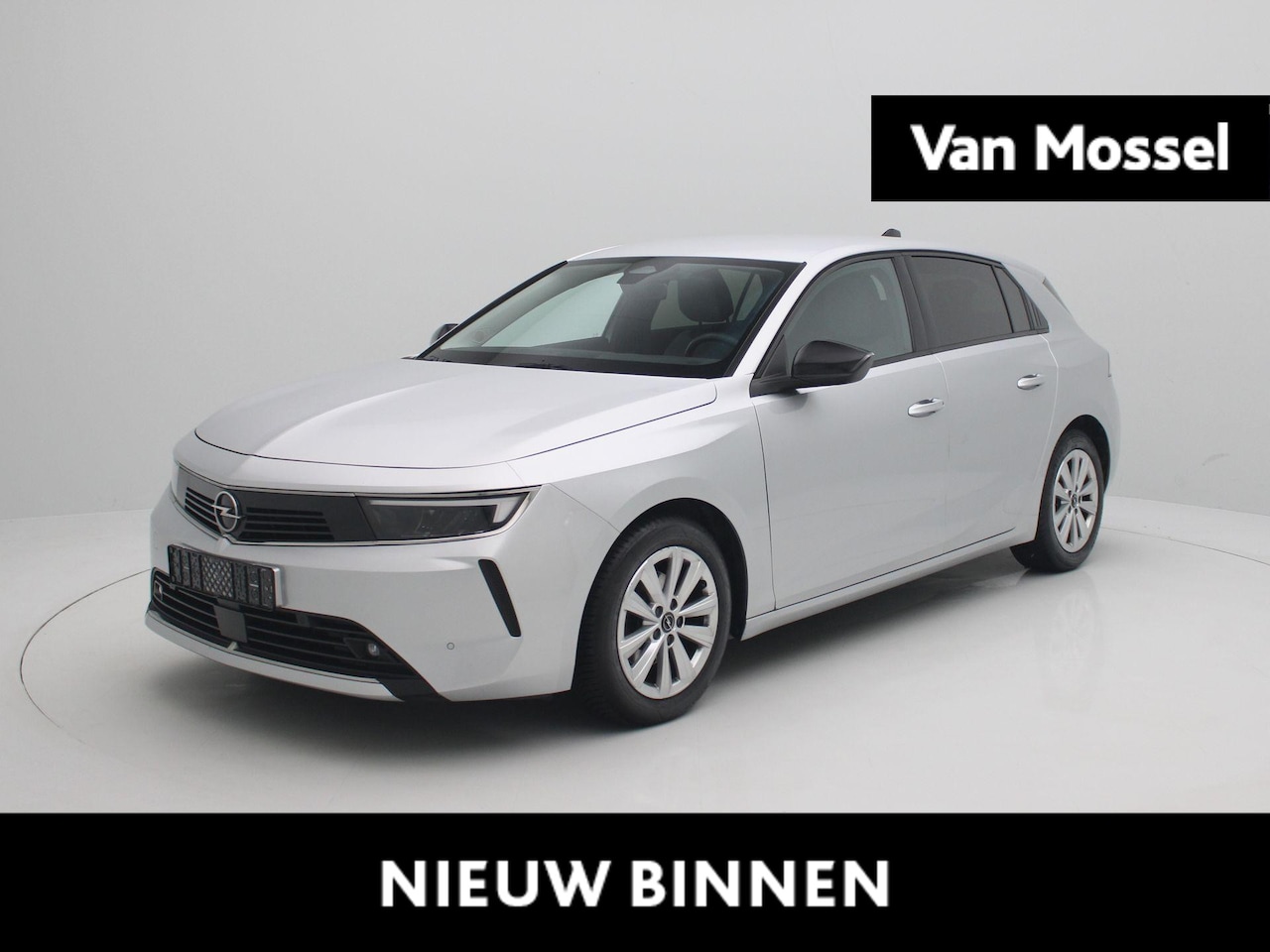 Opel Astra - 1.2 Business Edition | Automaat | Apple Carplay/Android Auto | Camera | Led Verlichting | - AutoWereld.nl