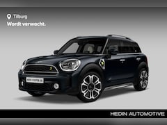 MINI Countryman - 1.5 Cooper S E ALL4 Yours | Achteruitrijcamera | Elektrisch verstelbare stoelen | Comfort