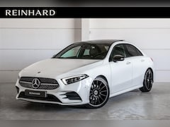 Mercedes-Benz A-klasse - 200 AMG Night / Burmester / Elektr. Stoelen / Camera's / 1e Eig. / Orig. NL / Dlr. ond