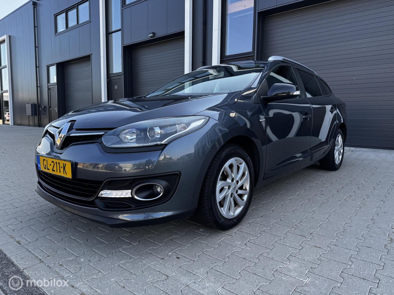 Renault Mégane Estate - 1.2 TCe Expression 2015 - AutoWereld.nl