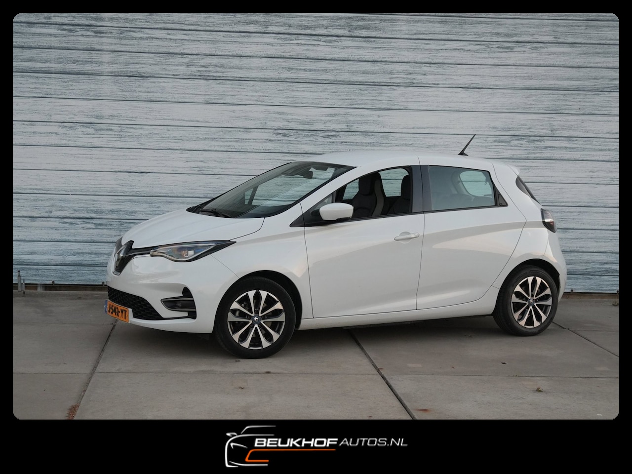 Renault Zoe - R135 Zen 52 kWh ( Koop Accu ) Carplay Soh 92% - AutoWereld.nl