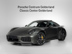 Porsche 911 - Turbo S